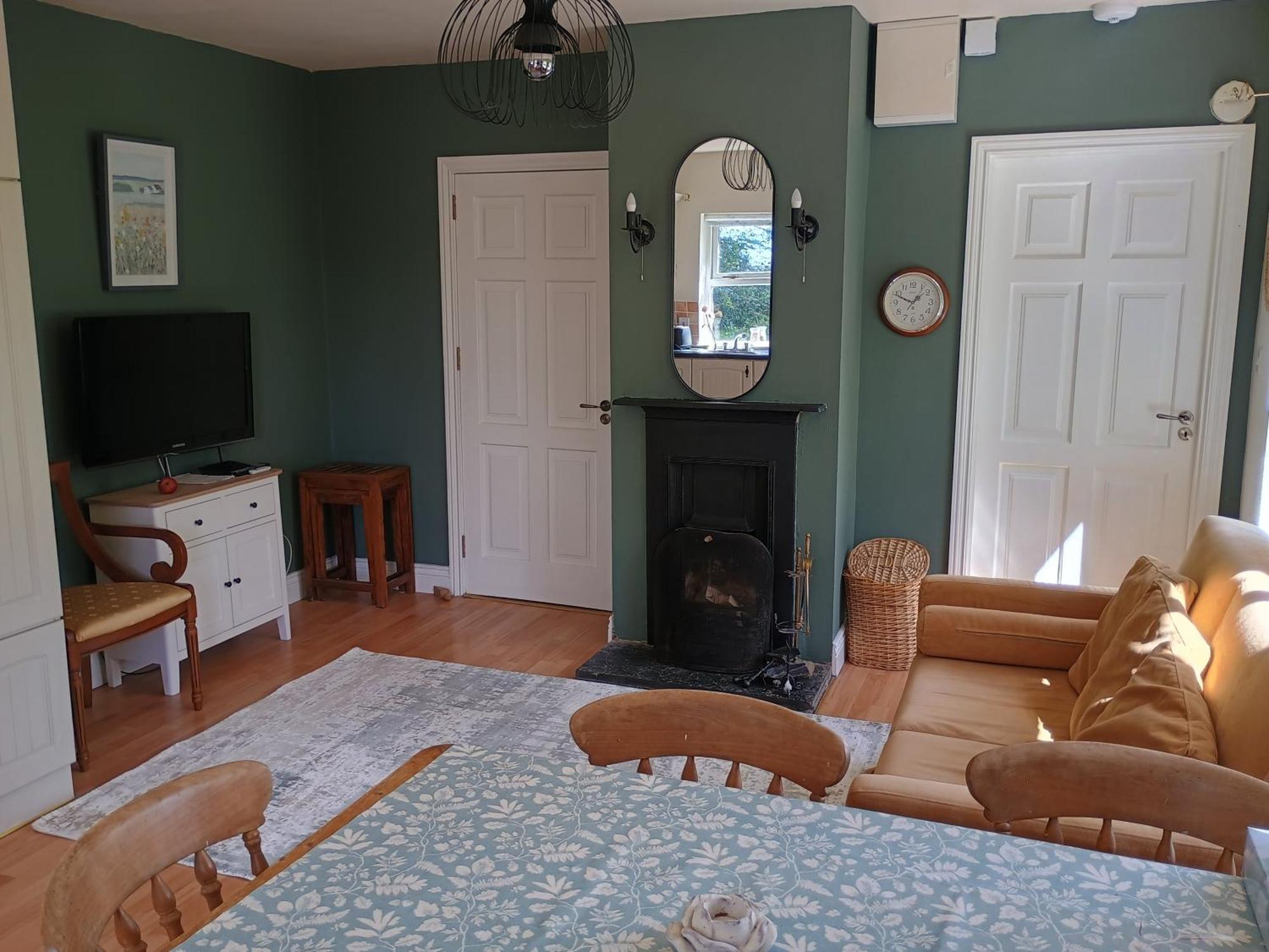 Mountshannon Cottage Экстерьер фото